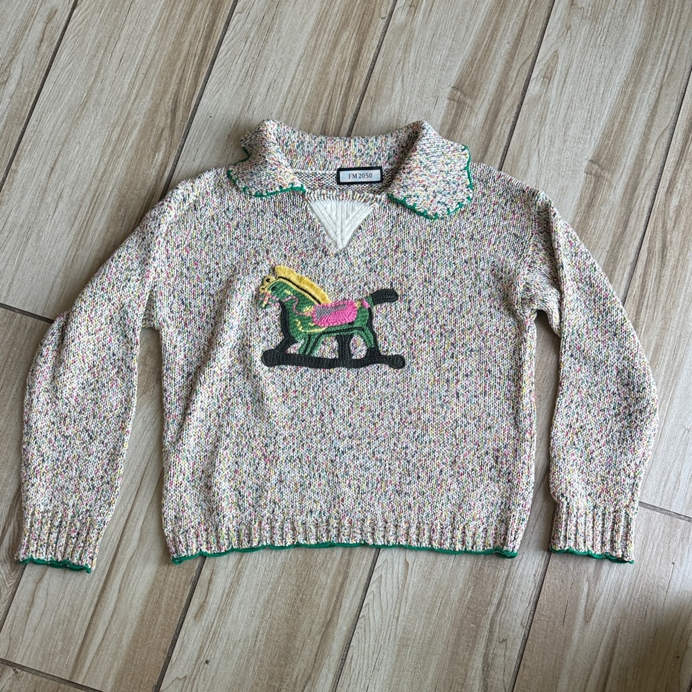 FM2050 Speckled Cream Crewneck Sweater with Rocking Horse Applique